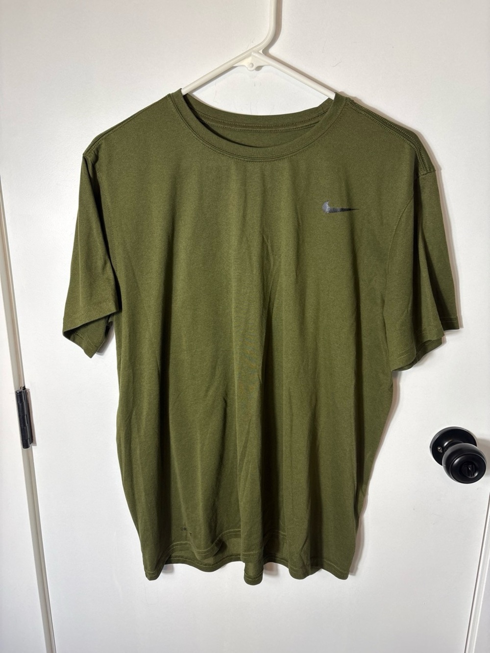 Nike Dri-FIT Olive Green Performance Athletic Tee Men’s Lrg  Gymcore Hiking Wear